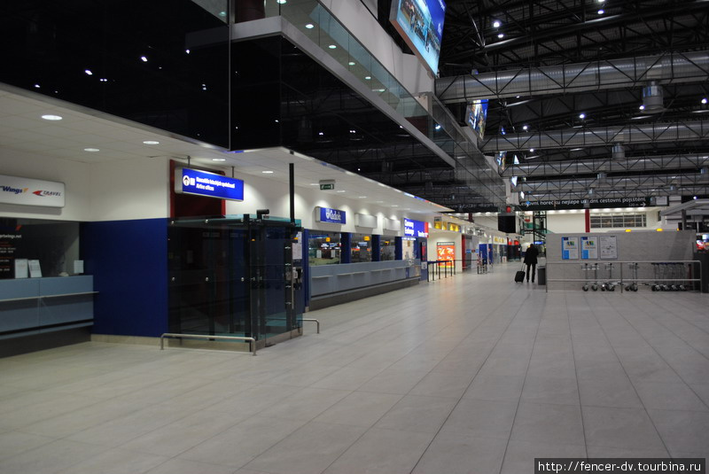 Рузине: лучший аэропорт центральной и восточной Европы Прага, Чехия