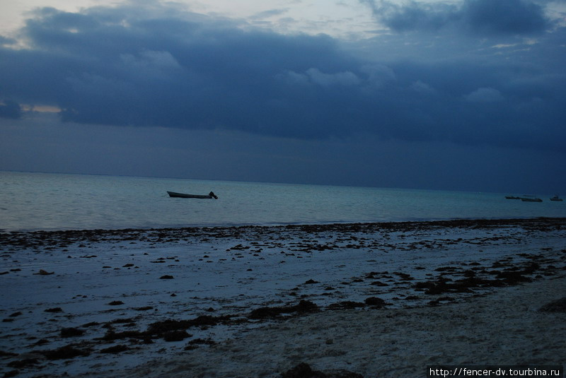 Рассвет на Занзибаре Остров Занзибар, Танзания
