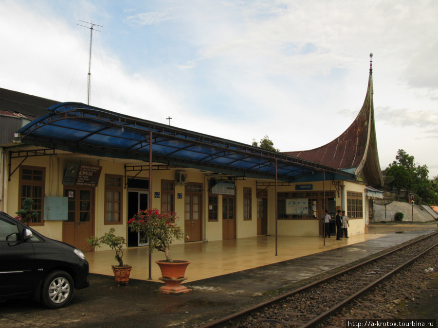 Вокзал города Паданг-Паджанг Паданг, Индонезия