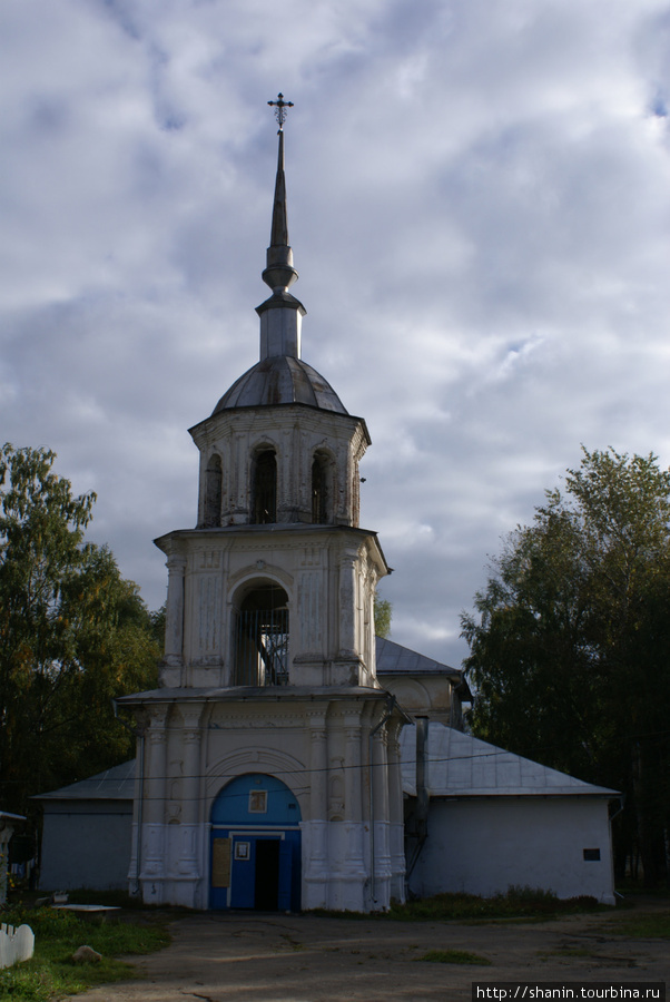 Церковь в женском монастыре в Бежецке Бежецк, Россия