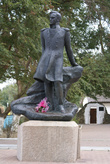 Памятник М.Ю. Лермонтову в Тамани
