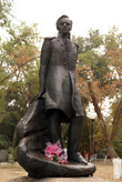 Памятник М.Ю. Лермонтову в Тамани