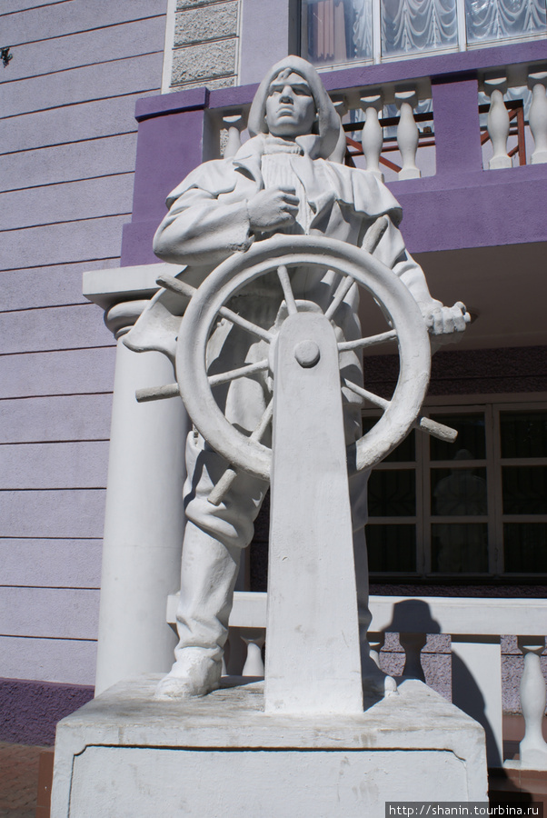 Памятник морехову в Туапсе Туапсе, Россия