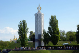 Памятник Голодомору