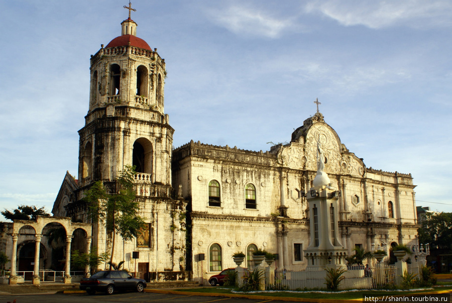 Кафедральный собор в Себу Себу-Сити, остров Себу, Филиппины