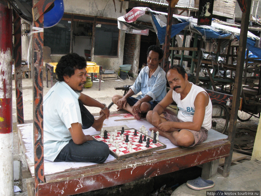 Уличные шахматисты Джакарта, Индонезия