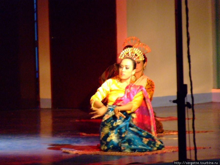 Национальный танец. остров Минданао