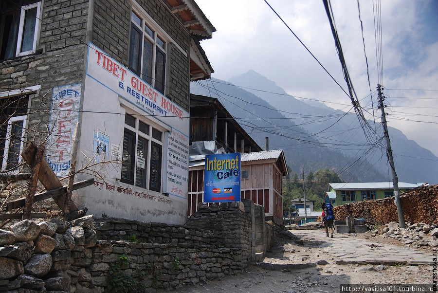 Непал, Трек вокруг Аннапурны, март — апрель 2010 г., день 4 Зона Гандаки, Непал