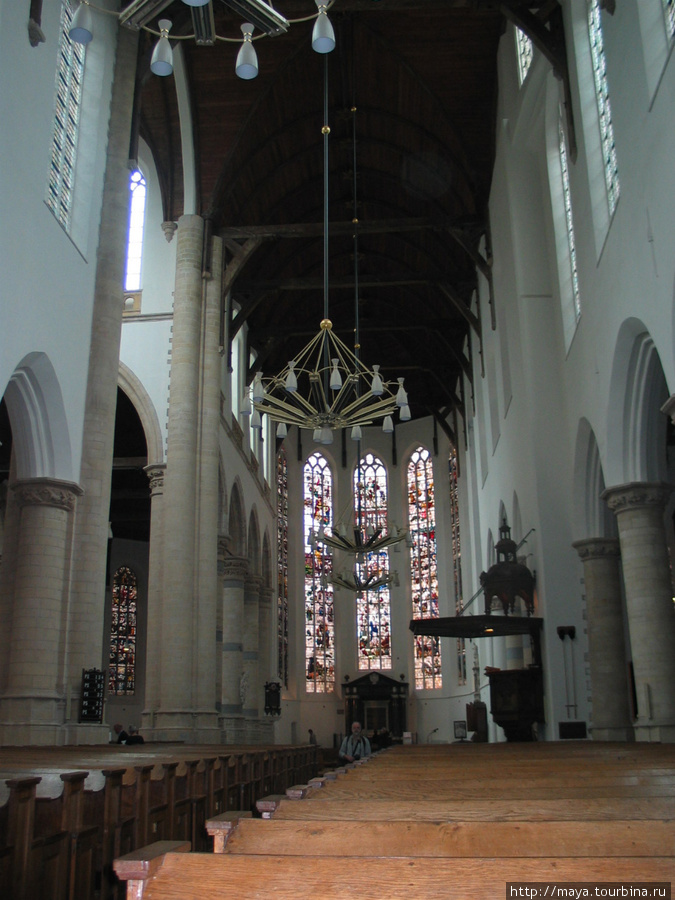 Старая церковь внутри Делфт, Нидерланды