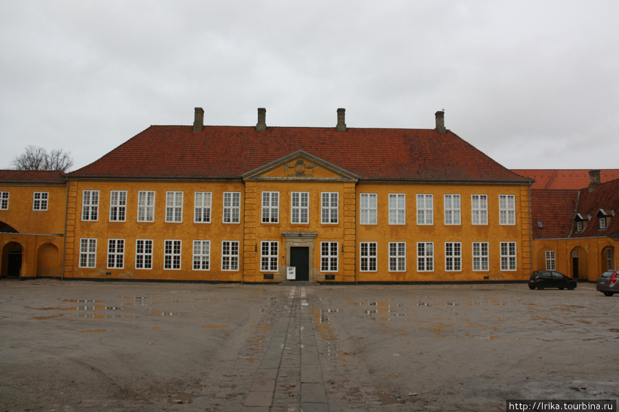 Странный музей Роскильде, Дания