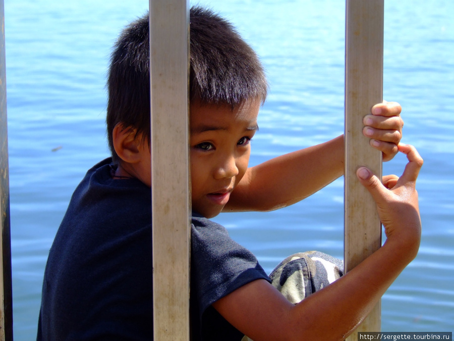 Детство с морем Пуэрто-Принсеса, остров Палаван, Филиппины
