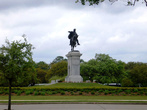 Парк Германн, недалеко от памятника Сэму Хьюстону находится Музей Естественной науки.