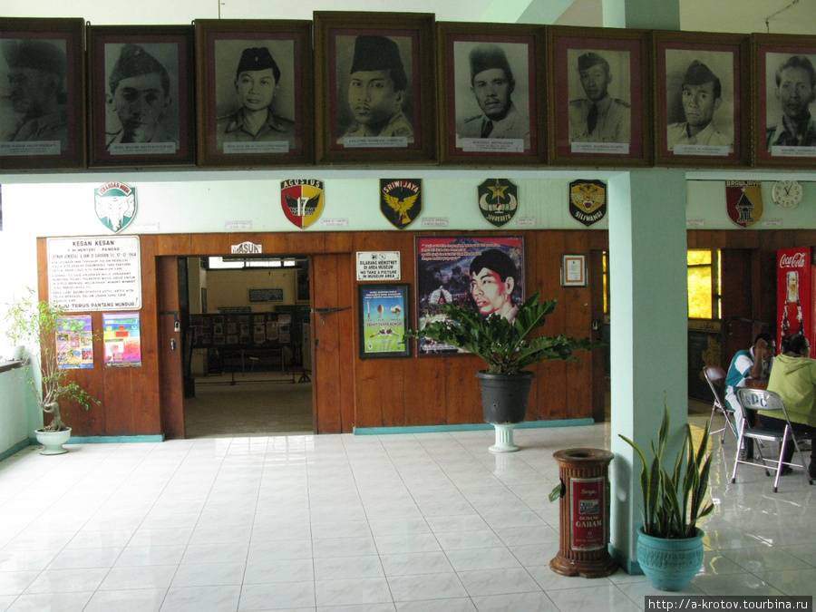 Музей Вооружённых Сил Индонезии в городе Маланг Маланг, Индонезия