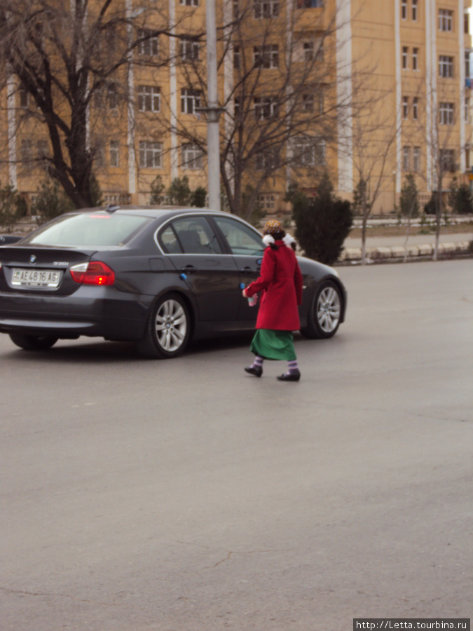 Девочки, девушки, женщины Ашхабад, Туркмения