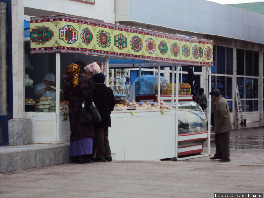 Девочки, девушки, женщины Ашхабад, Туркмения