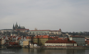Вид с моста на Пражский Град.