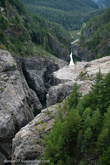 27.
Ущелье реки Skagit.