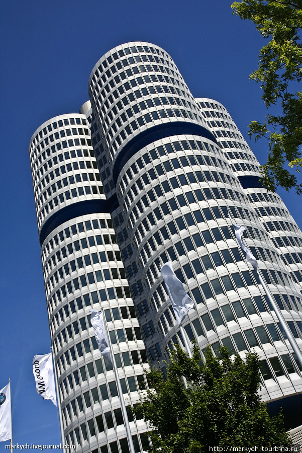 Штаб-квартира BMW в Мюнхене Мюнхен, Германия