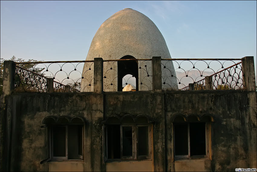 Заброшенный ашрам Махариши Ришикеш, Индия