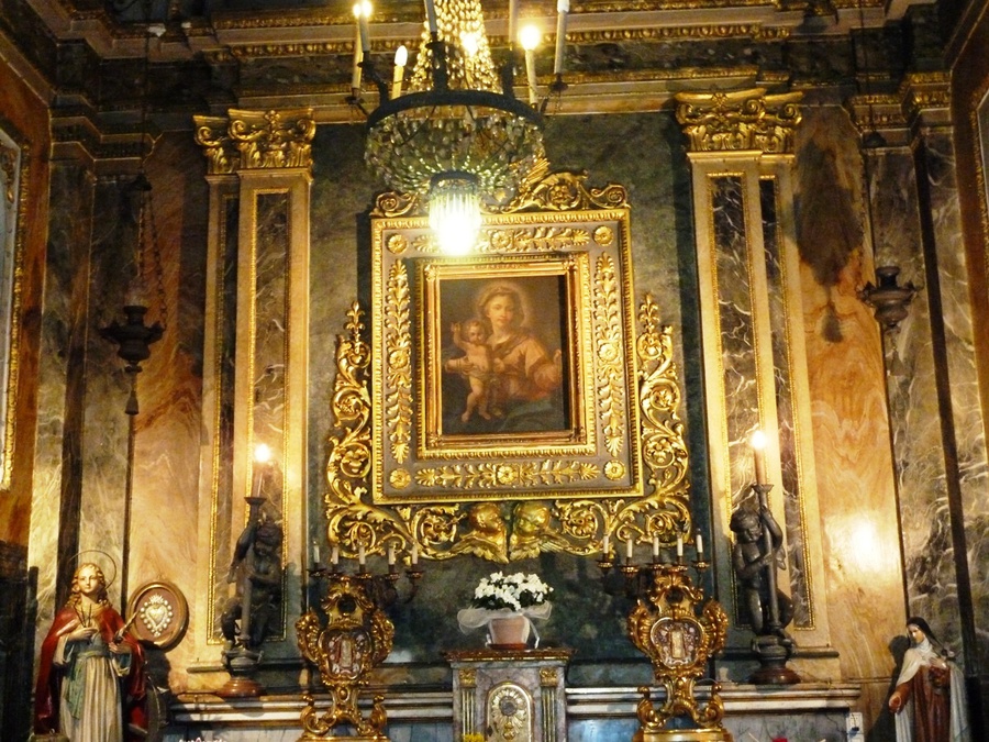 В церкви Санта-Кристина Турин, Италия