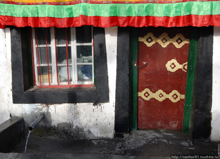 Тибет, тур Катманду - Лхаса, дни 1-2 Ньялам, Китай