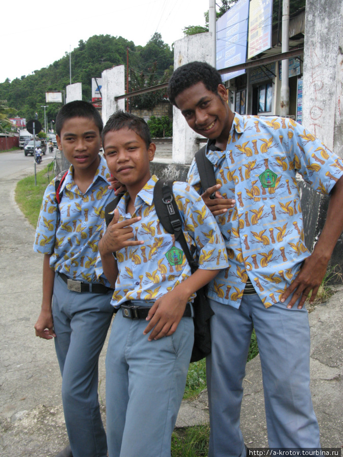 Джайпурские лица Джайпура, Индонезия