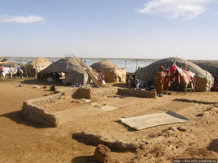 Деревня народности бозо Область Тимбукту, Мали