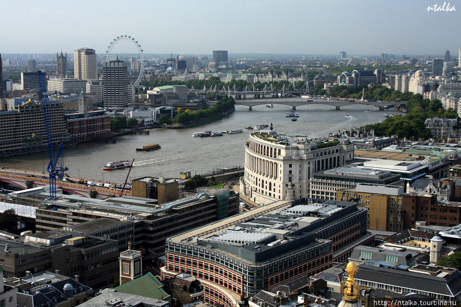 Вид на Лондон с собора св. Павла Лондон, Великобритания