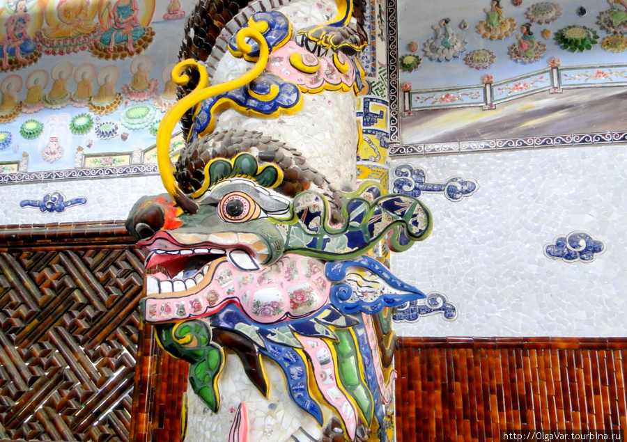 Еще один мозаичный дракоша Далат, Вьетнам