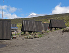 Вид на вершину с лагеря Horombo Hut ( 3720m)