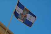 Флаг над храмом св. Спиридона.