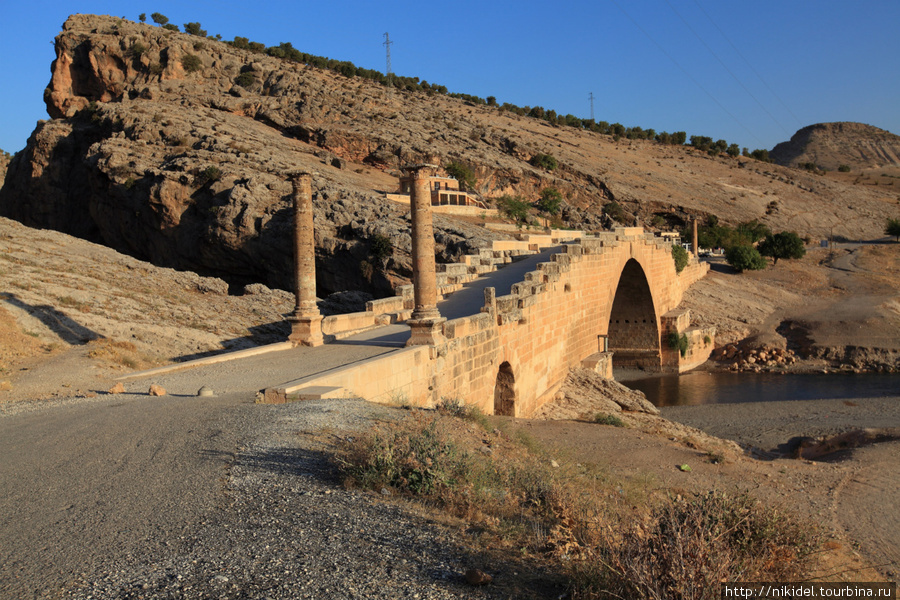 старый римский мост Кахта, Турция