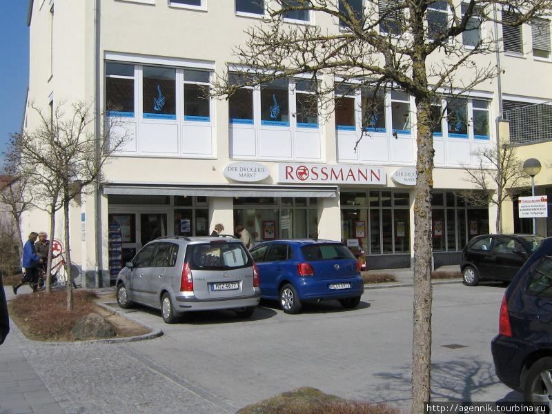 Парфюмерный магазин ROSSMANN Земля Бавария, Германия