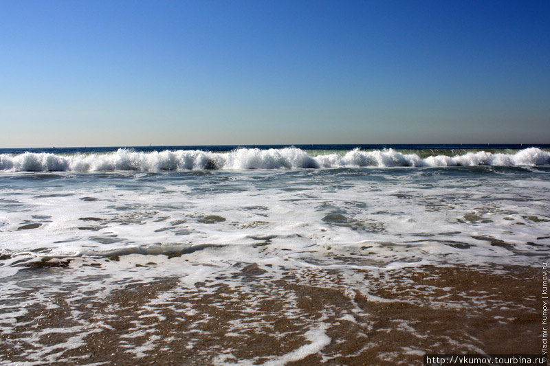 Любоваться на волны можно хоть целый день :) Санта-Моника, CША