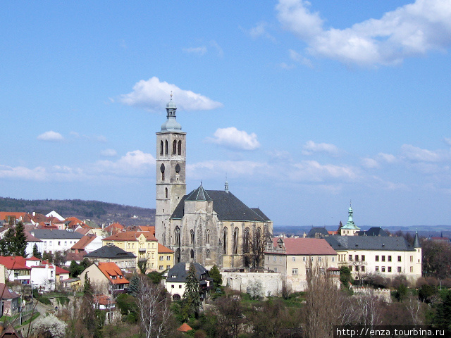 Вид на собор св. Якуба от собора св. Варвары и Иезуитского колледжа. Кутна-Гора, Чехия