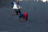Любой отдельно взятый ребенок способен взобраться на любое количество пирамид любой высоты, лишь бы ему было интересно