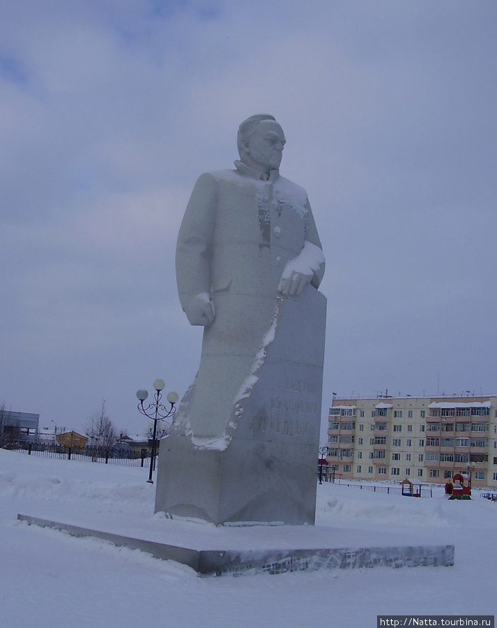 Памятник В. И. Муравленко Муравленко, Россия