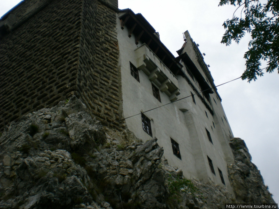 фасад замка Брашов, Румыния