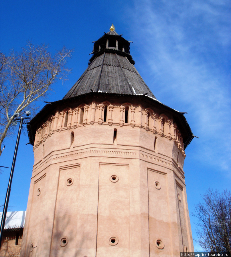 Главная Башня Спаса-Ефимиевского монастыря. Суздаль, Россия