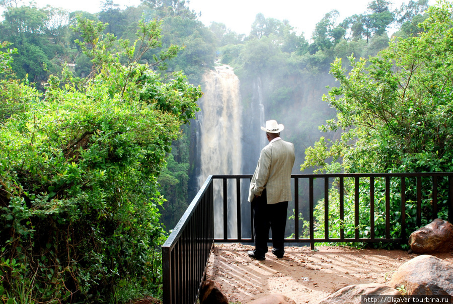 Водопад Томпсона Ньяхуруру, Кения