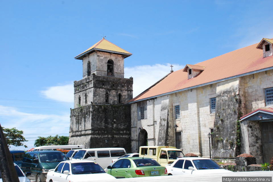 Самая старая церковь на острове Бохол. Остров Бохол, Филиппины