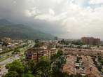 Вид на Боготу с 10 этажа гостиницы.
