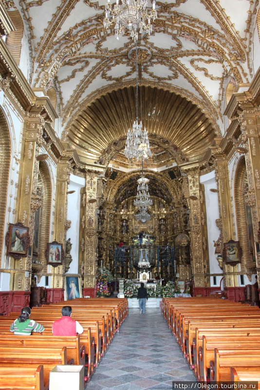 Поклониться Богоматери Окотлан Тласкала-де-Хикотенкатль, Мексика