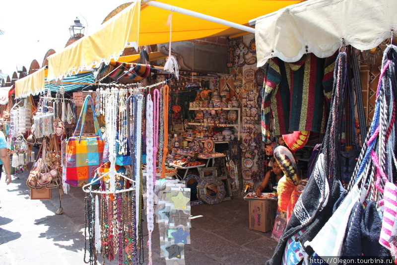 Сувенирная улица Пуэбла, Мексика