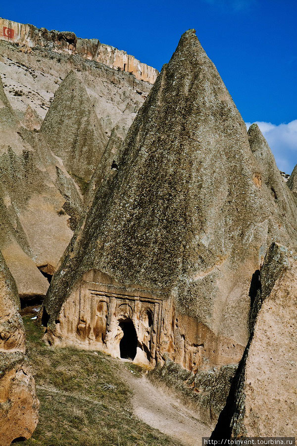 Вот так храмы выглядят снаружи. Ихлара (долина), Турция