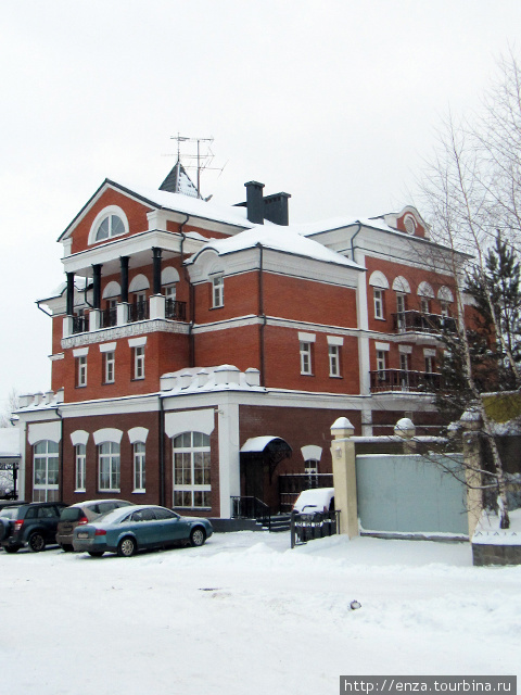 Отель Дафна. Свердлово, Россия