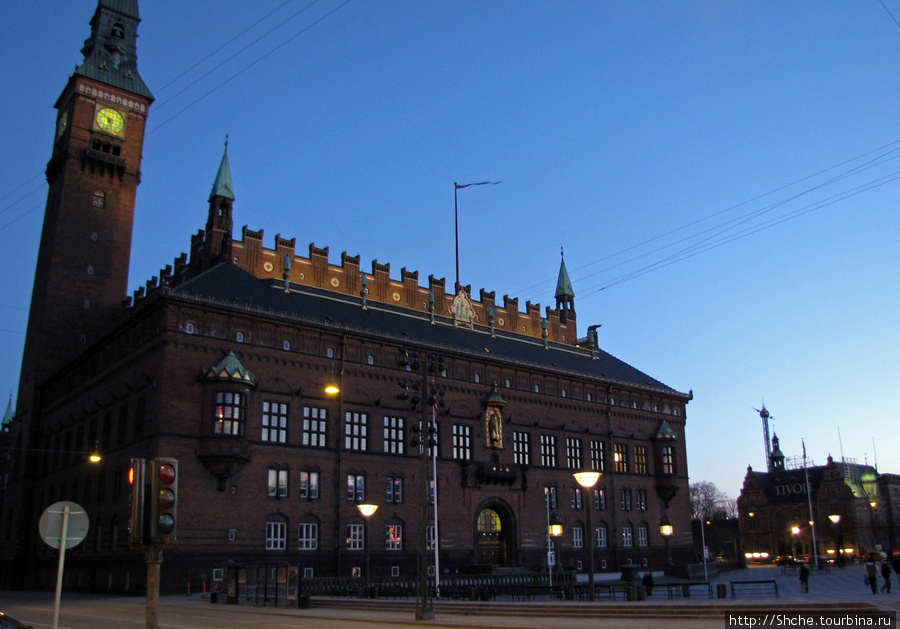 Темнело... Ратуша. Копенгаген, Дания