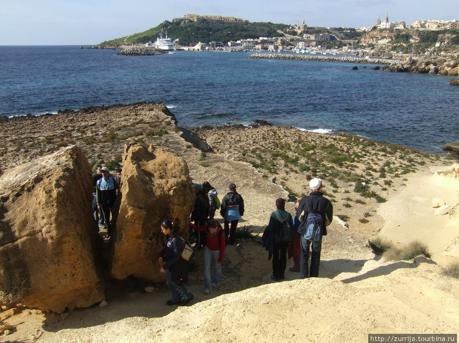 Валуны глауконитового песка (у порта Мджарр, Гозо) Ала, Мальта