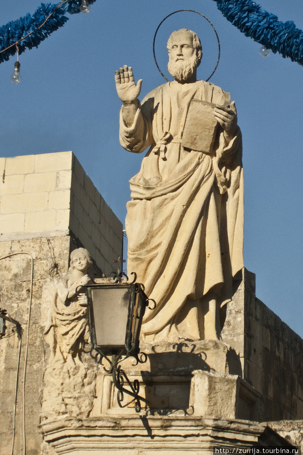 Св. Матфей (статуя) (Ренди, Мальта) Ренди, Мальта