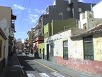 Calle San Felipe Симпатичная, милая улочка, это её начало, в районе Центральной пл. Plaza Charca, до ресторана La Carta  пройти метров 200, он с левой стороны.
